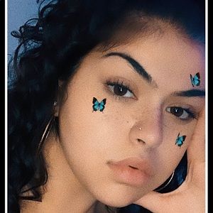 Meet your Posher, Kaylee